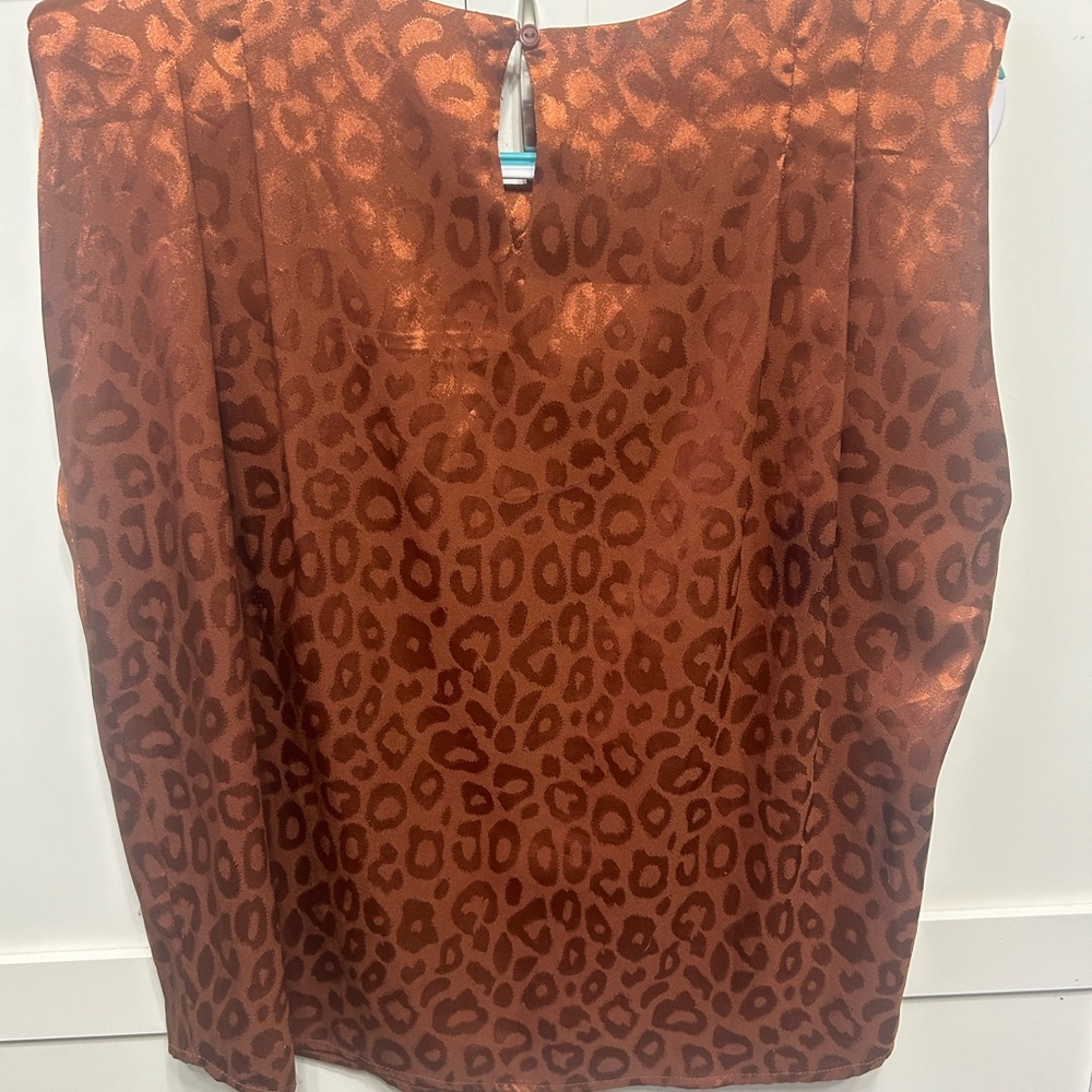 Boutique top - Picture 2 of 4